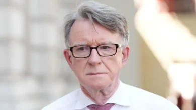 epstein-files:-Εκτός-Εργατικών-ο-πρώην-πρεσβευτής-του-Ηνωμένου-Βασιλείου-στις-ΗΠΑ