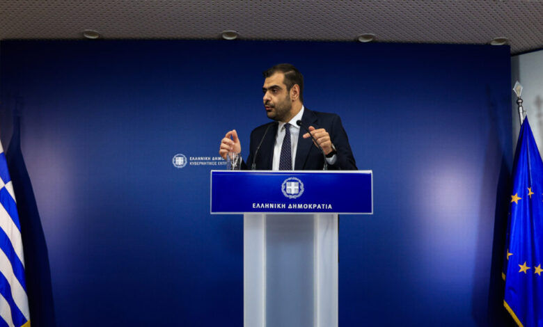 Συνταγματική-αναθεώρηση:-«Όλα-τα-κόμματα-θα-αναμετρηθούν-με-την-ιστορία-και-θα-δώσουν-εξετάσεις-στους-πολίτες»