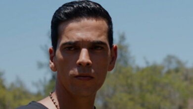 Γη-της-ελιάς-–-επόμενα-επεισόδια:-Ο-Βαγιάκος-πιέζει-την-Αμαλία-να-τον-βοηθήσει-να-φύγει-στο-εξωτερικό