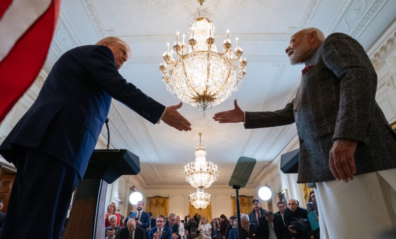 Συμφωνία-για-τη-διακοπή-εισαγωγής-ρωσικού-πετρελαίου-στην-Ινδία-ανακοίνωσε-ο-Τραμπ