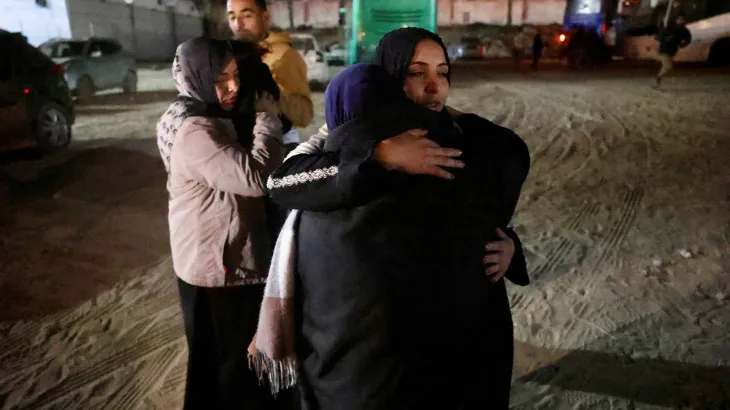 Ράφα:-12-Παλαιστίνιοι-επέστρεψαν-στη-Λωρίδα-της-Γάζας