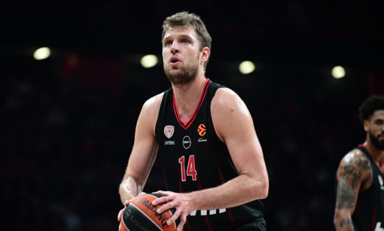 Σάσα-Βεζένκοφ:-Πρόστιμο-10.000-ευρώ-από-τη-ΔΕΑΒ-για-τον-καυγά-με-τον-Ανδρέα-Πετρόπουλο