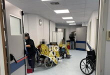 Χίος:-Τεράστια-κινητοποίηση-στο-νοσοκομείο-μετά-το-πολύνεκρο-περιστατικό-–-«Ετοιμάζονται-για-χειρουργείο-οι-τραυματίες»-λέει-ο-δήμαρχος