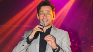 Πάνος-Καλίδης:-Δυναμικό-νυχτερινό-comeback-στη-Θεσσαλονίκη-μαζί-με-την-Ηλιάννα-Ζέρβα