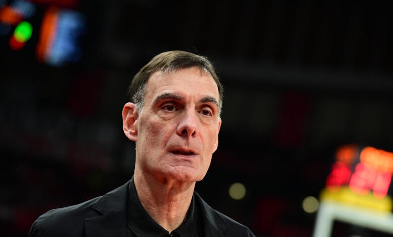 «Μπαρτζώκα-ψυχάρα,-Ολυμπιακάρα»-φώναξαν-οι-οπαδοί-των-ερυθρολεύκων-στο-ματς-στην-έδρα-του-Αστέρα-Τρίπολης