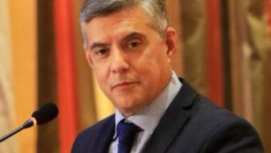 Αγοραστός:-“Παραπληροφόρηση,-αναξιοπιστία-και-μόνιμη-μετάθεση-ευθυνών”