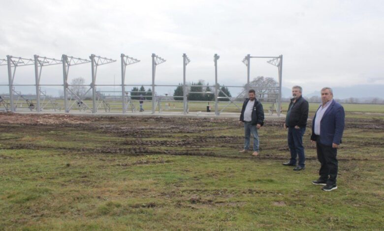 eπίσκεψη-Μαράβα-στα-έργα-του-Αθλητικού-Κέντρου-στις-“Σκαμνιές”