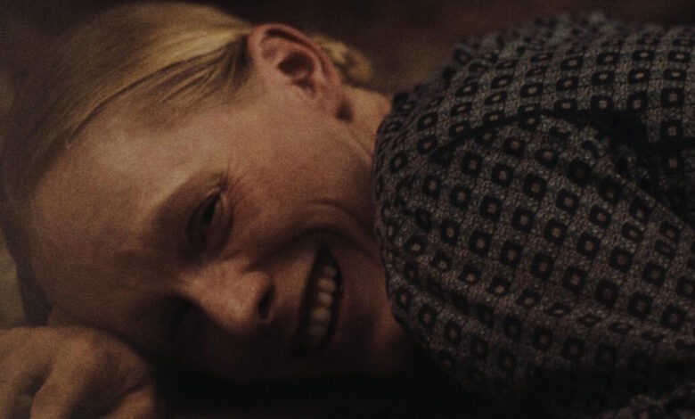 «Ο-ήχος-της-πτώσης»,-«Δύο-εισαγγελείς»-και-άλλες-πέντε-ταινίες-από-σήμερα-στα-σινεμά