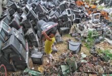 «Δεν-είμαστε-η-χωματερή-του-κόσμου»:-Η-Μαλαισία-κλείνει-τα-σύνορα-στα-ηλεκτρονικά-απόβλητα