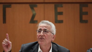 Γιάννης-Παναγόπουλος:-Διαγράφεται-από-το-ΠΑΣΟΚ-ο-πρόεδρος-της-ΓΣΕΕ-που-ελέγχεται-από-την-Αρχή-για-το-ξέπλυμα-μαύρου-χρήματος