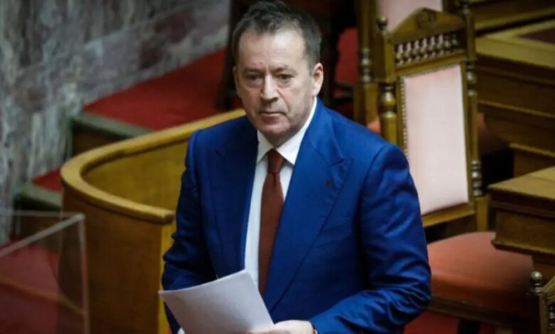 Στη-Βουλή-καταγγελίες-για-πιέσεις-funds-σε-κτηνοτρόφους