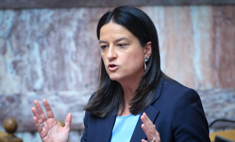 Κεραμέως:-Η-αναβάθμιση-των-συστημάτων-ΕΡΓΑΝΗ-ΙΙ-και-ΑΡΙΑΔΝΗ-ενισχύει-εργαζόμενους-και-επιχειρήσεις