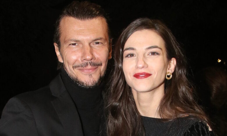 Αναστασία-Παντούση-–-Ιωάννης-Παπαζήσης:-Η-ρομαντική-απόδραση-του-ζευγαριού-στο-Παρίσι