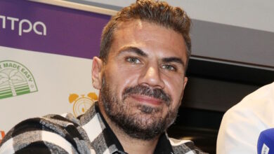 Ο-Άκης-Πετρετζίκης-έπεσε-από-άλογο-και-ράγισε-το-πλευρό-του:-«Ο-πόνος-είναι-αφόρητος»