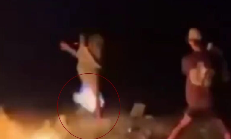 Φλόριντα:-17χρονος-έβαλε-φωτιά-στον-φίλο-του-με-βενζίνη-και-γέλαγε-ενώ-εκείνος-προσπαθούσε-να-σωθεί