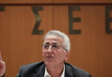 Υπόθεση-Παναγόπουλου:-Στα-«κάγκελα»-τα-κόμματα-μετά-την-έρευνα-εις-βάρος-του-προέδρου-της-ΓΣΕΕ-για-υπεξαίρεση-κονδυλίων