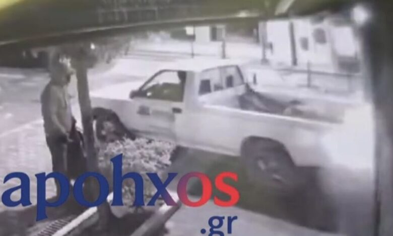 Αίγιο:-Κλέφτες-μπούκαραν-με-αγροτικό-σε-κοσμηματοπωλείο-–-Βίντεο-ντοκουμέντο-από-τη-διάρρηξη