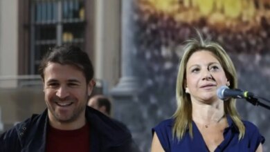 Πυρά-Ιάσονα-Αποστολόπουλου-κατά-Μαρίας-Καρυστιανού-για-την-τραγωδία-στη-Χίο:-«Είναι-τα-παιδιά-εισβολείς;»