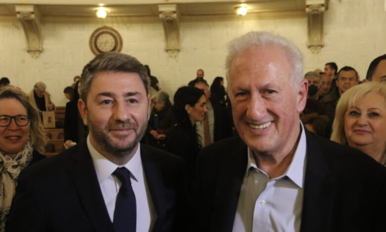 Επιχείρηση-«Διεύρυνση»-από-το-ΠΑΣΟΚ:-Πανούσης-και-Σεβαστάκης-ανακοινώνονται-τη-Δευτέρα