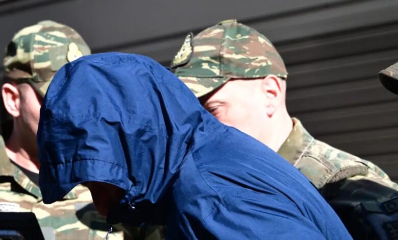 Σύλληψη-Σμηνάρχου-για-κατασκοπεία:-Ο-απόλυτος-αιφνιδιασμός,-το-«σπασμένο»-κρυφό-κινητό,-ο-σύνδεσμος-και-τα-κρυπτονομίσματα