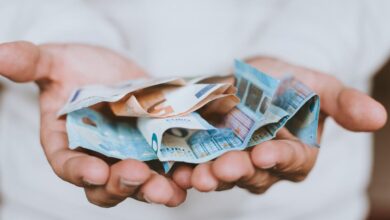 Συντάξεις-Μαρτίου-2026:-Πότε-πληρώνονται-μισθωτοί-και-μη-–-Τι-αλλάζει-λόγω-της-Καθαράς-Δευτέρας