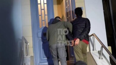 Χίος:-Στον-ανακριτή-ο-φερόμενος-ως-διακινητής-των-μεταναστών-στο-πολύνεκρο-ναυάγιο