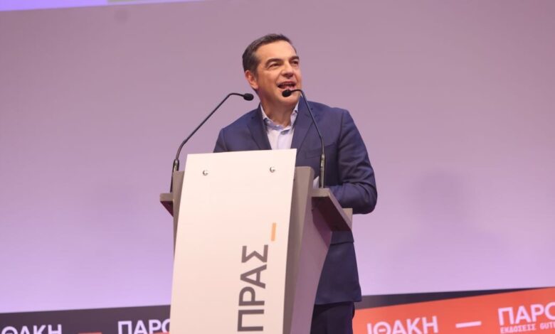 Αλέξης-Τσίπρας:-«Δεν-απευθύνομαι-στους-βολεμένους»-–-«Χρειαζόμαστε-μια-νέα-μεταπολίτευση»