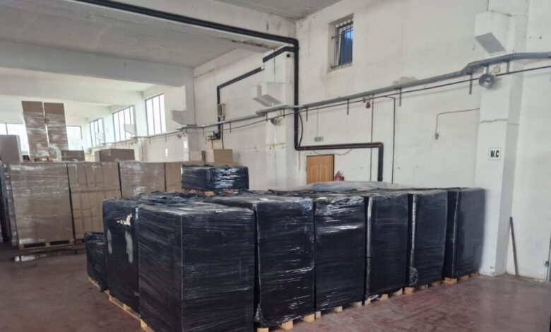 Κύκλωμα-με-λαθραία-τσιγάρα:-Ποινική-δίωξη-στους-25-συλληφθέντες-σε-Αττική-και-Βοιωτία