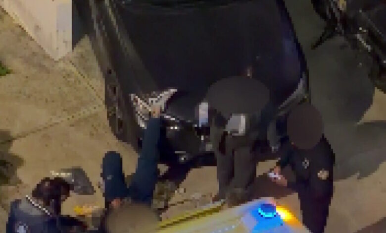 Δύο-τραυματίες-από-επίθεση-με-μαχαίρι-στο-Γαλάτσι-–-Βίντεο-από-το-σημείο