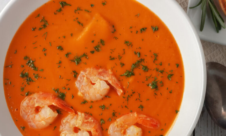 Συνταγή-για-σούπα-κρέμα-γαρίδας-με-λαχανικά