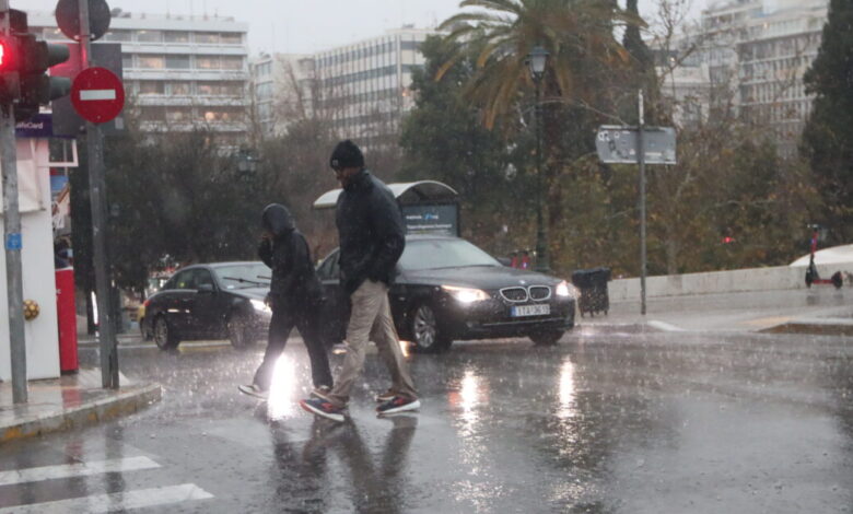 Καιρός:-Με-βροχές-και-πτώση-θερμοκρασίας-αρχίζει-η-εβδομάδα-–-Στο-επίκεντρο-Δυτική-Ελλάδα-και-Ανατολικό-Αιγαίο