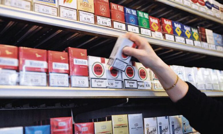 Συλλήψεις-περιπτεράδων-για-πώληση-τσιγάρων-σε-ανήλικους
