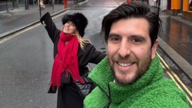 Ντορέττα-Παπαδημητρίου-και-Γιώργος-Γεροντιδάκης-στο-Λονδίνο-με-τα-παιδιά-της-ηθοποιού-–-Το-άλμπουμ-της-εξόρμησής-τους