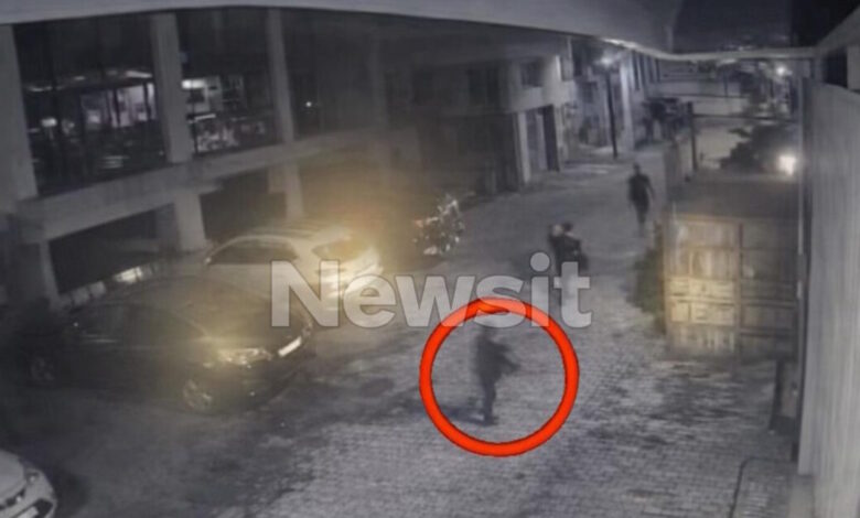 Άγιος-Δημήτριος:-Βίντεο-–-ντοκουμέντα-από-την-επεισοδιακή-καταδίωξη-με-κλεμμένο-αυτοκίνητο-που-κατέληξε-σε-μαγαζί