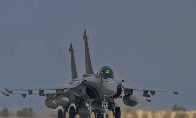 rafale-εναντίον-eurofighter:-«Πήραν-τα-μέτρα»-των-μελλοντικών-αντιπάλων-τους-στο-Αιγαίο-οι-ελληνικές-«ριπές-ανέμου»