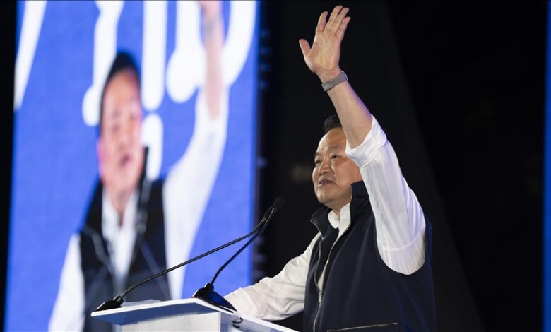 Προς-κυβέρνηση-συνασπισμού-η-Ταϊλάνδη