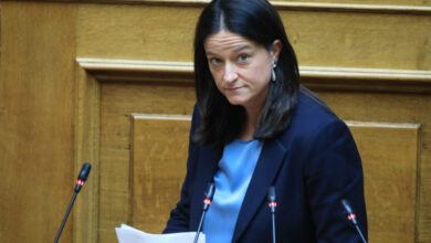 Κεραμέως-«στριμώχνει»-ΠΑΣΟΚ-για-την-«Κοινωνική-Συμφωνία»:-Θέλουμε-ή-δε-θέλουμε-περισσότερες-συλλογικές-συμβάσεις;