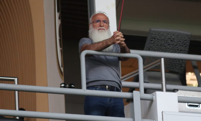 Ο-Ιβάν-Σαββίδης-εμψύχωσε-τους-παίκτες-του-ΠΑΟΚ:-«Να-βλέπετε-το-κάθε-παιχνίδι-σαν-τελευταίο»