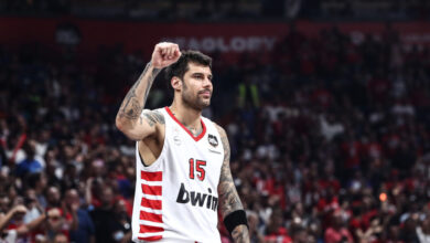 Η-euroleague-θυμήθηκε-τις-«χορευτικές-κινήσεις»-του-Γιώργου-Πρίντεζη-με-τη-φανέλα-του-Ολυμπιακού