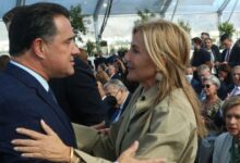 Άδωνις-Γεωργιάδης:-Η-Μαρέβα-Γκραμπόφσκι-–-Μητσοτάκη-εμπιστεύτηκε-το-ΕΣΥ-και-χειρουργήθηκε-στο-ΚΑΤ,-όλα-πήγαν-καλά