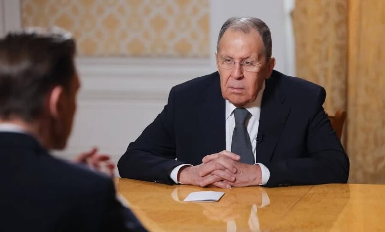 Λαβρόφ-για-προσπάθειες-συσχέτισης-Έπσταϊν-και-Ρωσίας:-Διολισθαίνετε-στην-κίτρινη-δημοσιογραφία