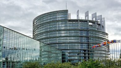 Κατάλογο-με-«ασφαλείς-τρίτες-χώρες»-για-ταχείες-απορρίψεις-αιτήσεων-ασύλου-ενέκρινε-το-Ευρωκοινοβούλιο