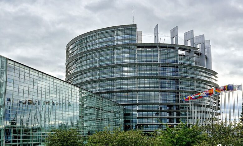 Κατάλογο-με-«ασφαλείς-τρίτες-χώρες»-για-ταχείες-απορρίψεις-αιτήσεων-ασύλου-ενέκρινε-το-Ευρωκοινοβούλιο