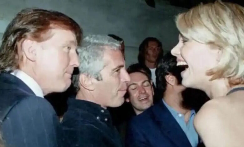 Υπόθεση-Επστάιν:-«Όλοι-ήξεραν-τι-έκανε»-φέρεται-να-είχε-πει-ο-Τραμπ-στον-αρχηγό-της-αστυνομίας-του-Μαϊάμι-το-2006