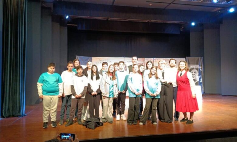 Τιμήθηκε-στο-5ο-Γυμνάσιο-η-Παγκόσμια-Ημέρα-Ελληνικής-Γλώσσας