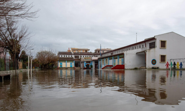 Καιρός:-Σε-κόκκινο-συναγερμό-Ηλεία,-Αχαΐα-και-Σπάρτη-για-τον-κίνδυνο-πλημμυρών-από-την-κακοκαιρία