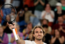 Τσιτσιπάς-–-Ριντερκνές-2-0:-Κυριαρχική-εμφάνιση-και-πρόκριση-στο-δεύτερο-γύρο-του-atp-500-στο-Ρότερνταμ