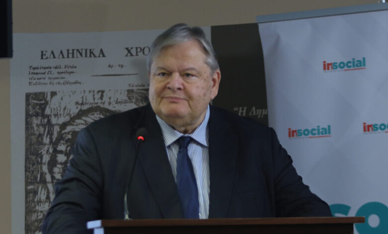 Φλωρίδης-κατά-Βενιζέλου-για-το-άρθρο-86:-Θα-χάσει-κατά-κράτος-αν-ανοίξει-η-συζήτηση-για-τις-παραπομπές