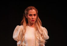 Ντορέττα-Παπαδημητρίου:-Το-ότι-ήμουν-τόσο-μικρή-και-είχα-δύο-νέα-παιδιά-ήταν-μια-πολύ-μεγάλη-αλλαγή-και-ευθύνη