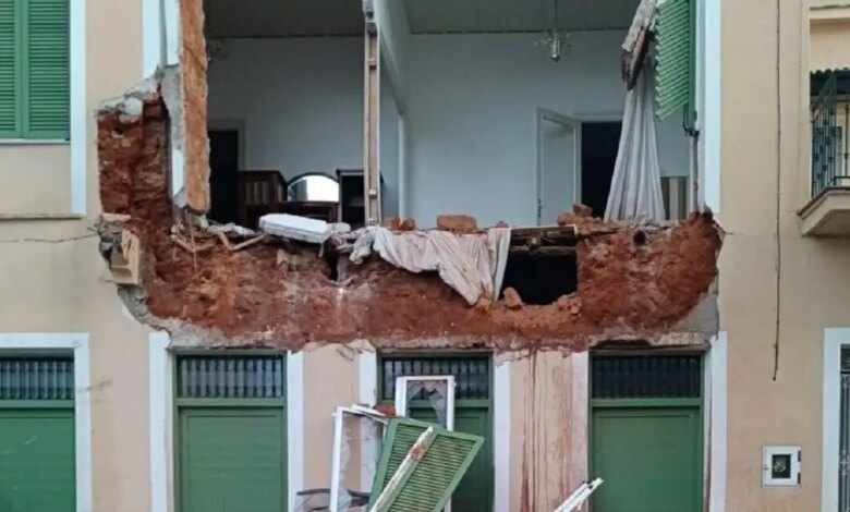 Μεσσήνη:-Κατέρρευσε-τοίχος-κατοικημένου-σπιτιού-από-την-έντονη-βροχόπτωση